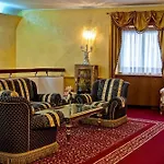 Aria Palace By Omnia