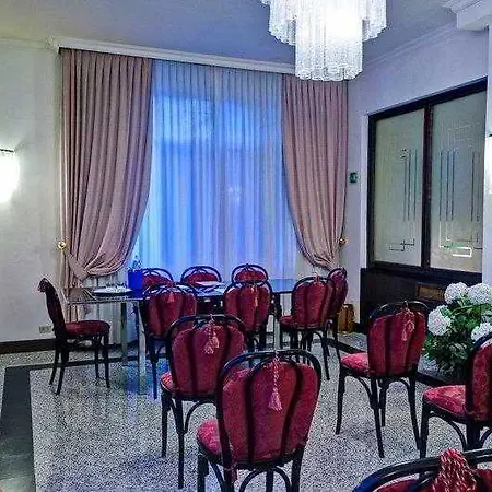 Western Mondial Hotel