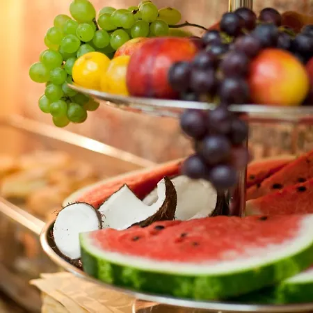 Western Mondial Hotel