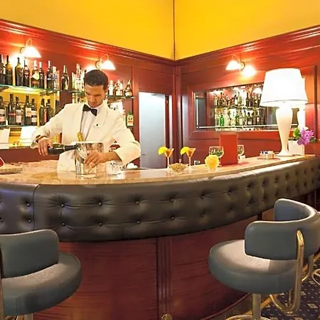 Aria Palace By Omnia 4*