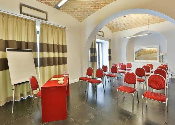 Western Mondial Hotel 4*