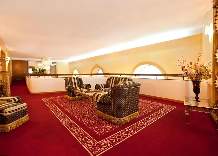 Western Mondial Hotel 4*