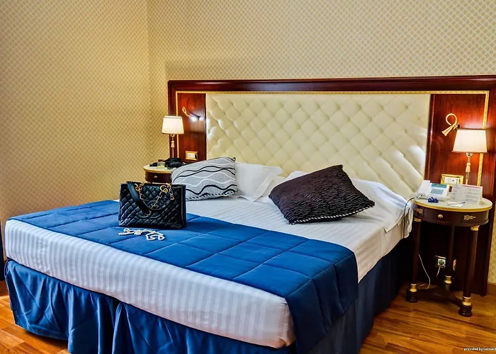 Western Mondial Hotel 4*