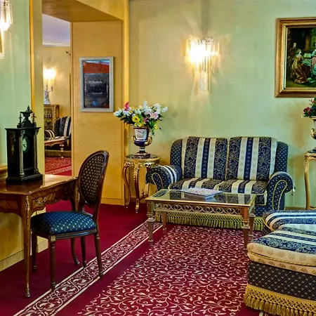 Aria Palace By Omnia 4*