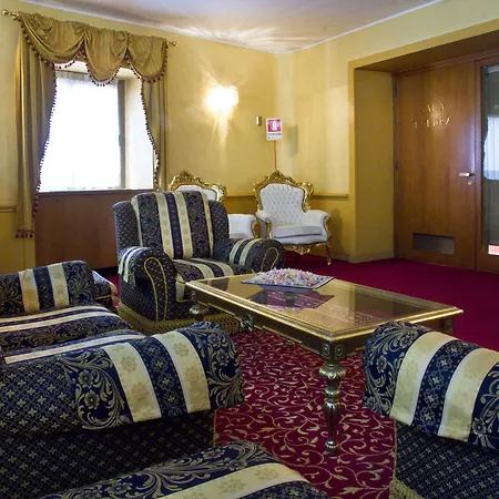 Aria Palace By Omnia 4*